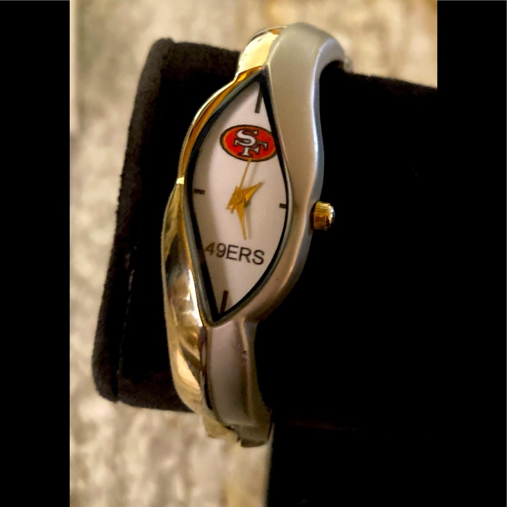 Vintage Woman's Geneva Made SF 49'ers Watch/Bracelet